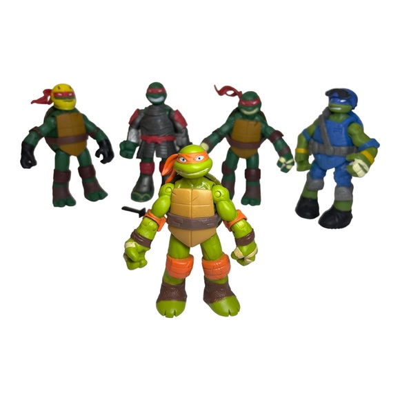 5 Teenage Mutant Ninja Turtle Figures with 2 Swords 4.5 Inches Tall 2012-2013 - Picture 8 of 10